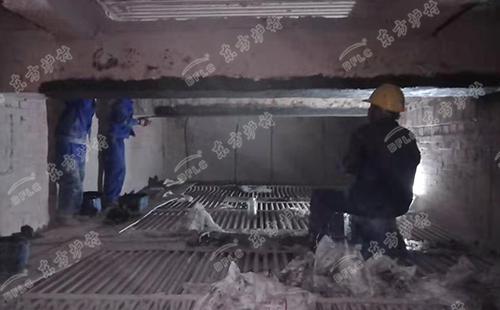 耐火澆注料能和耐火水泥一起用嗎？當然...