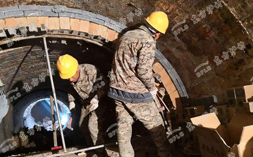 絕熱板跟耐火澆注料是什么關系？
