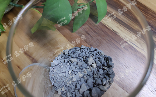 低水泥耐火澆注料表面出現損壞的三大原因！